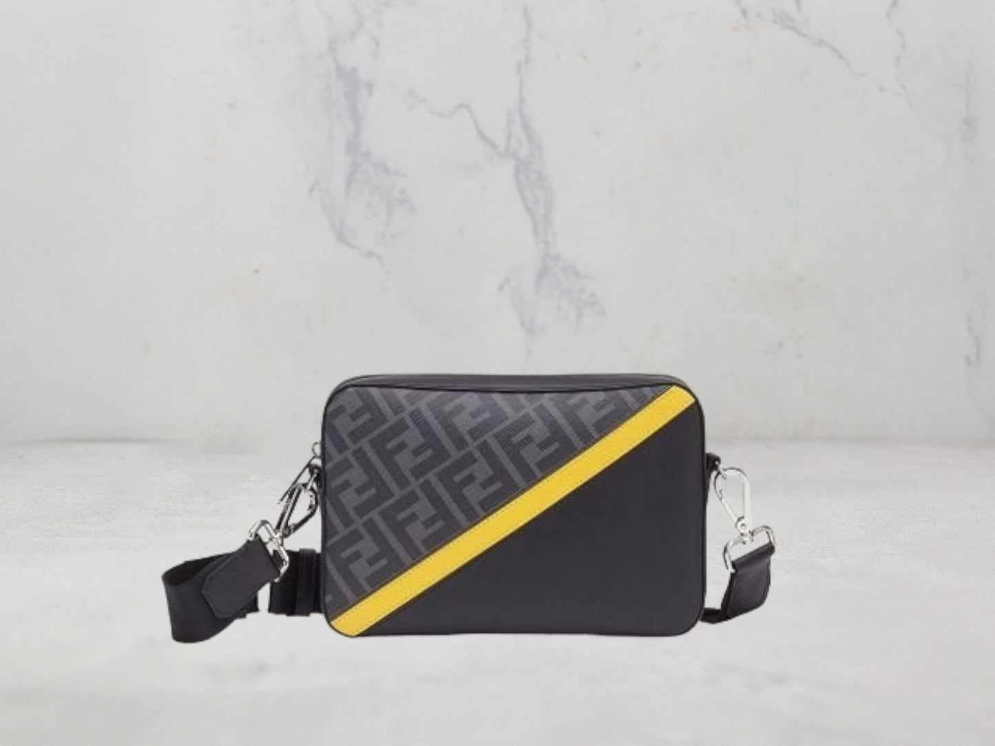 Fendi – Sac Camera Case