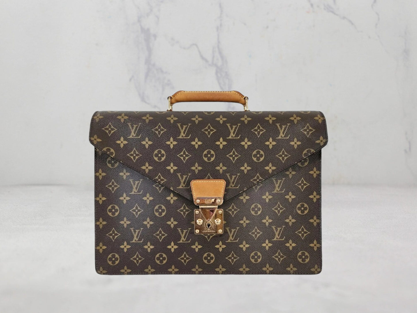 Louis Vuitton – Porte-Documents