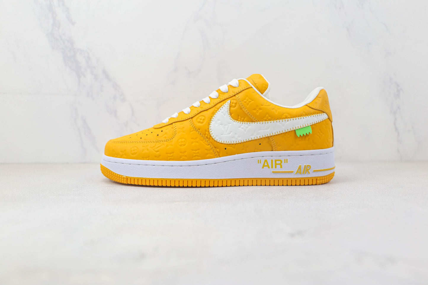Louis Vuitton Nike Air Force 1 by Virgil Abloh - Jaune