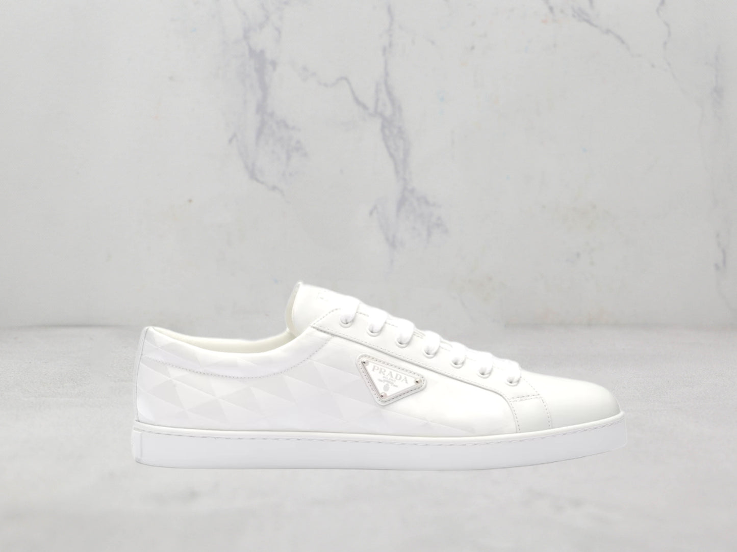 Prada Baskets Cuir et Nylon - Blanc