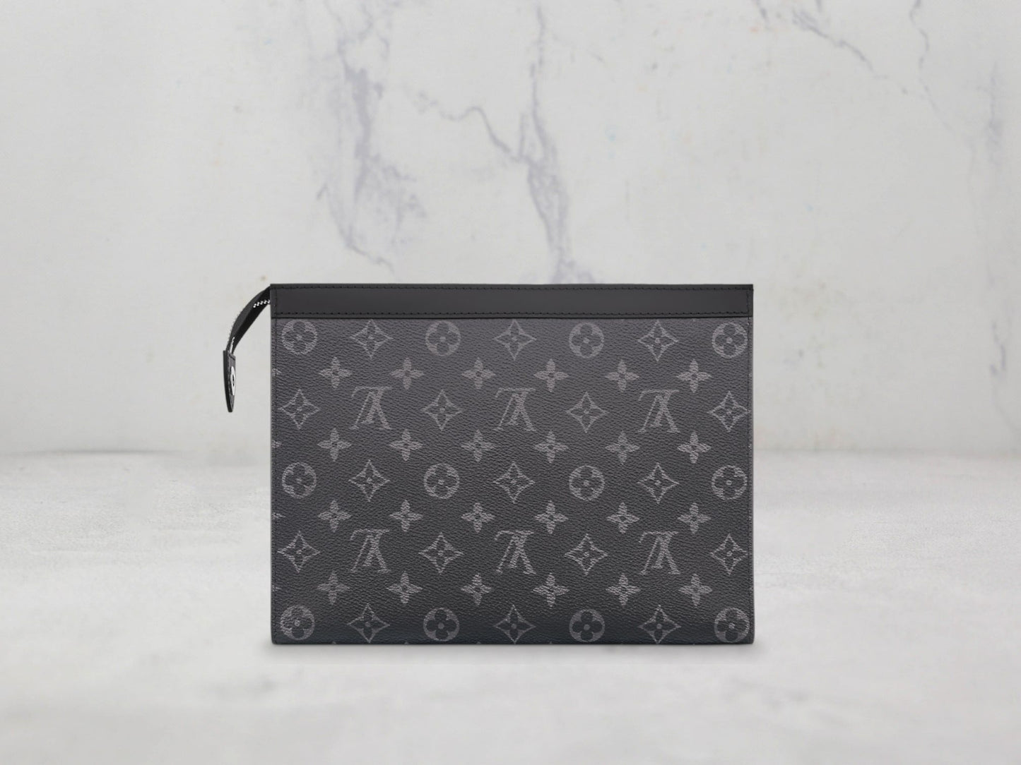 Louis Vuitton – POCHETTE VOYAGE MM Monogram