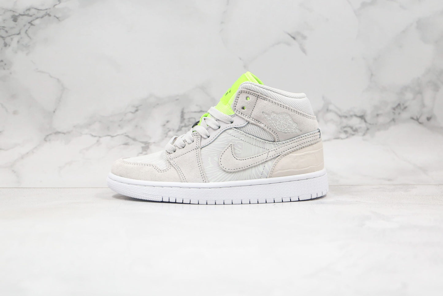 Jordan 1 Mid Vast Grey Ghost Green -