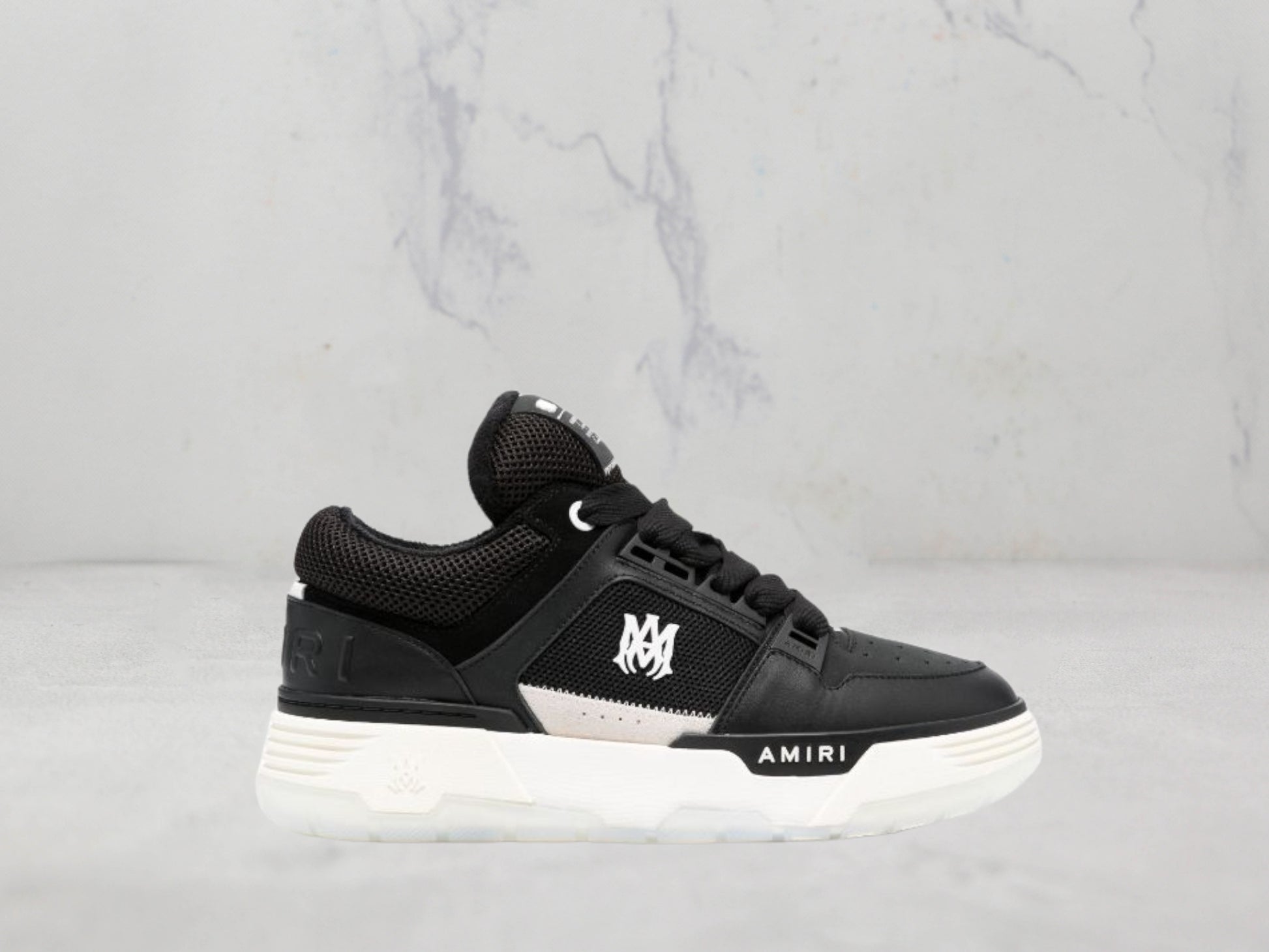 Amiri Baskets