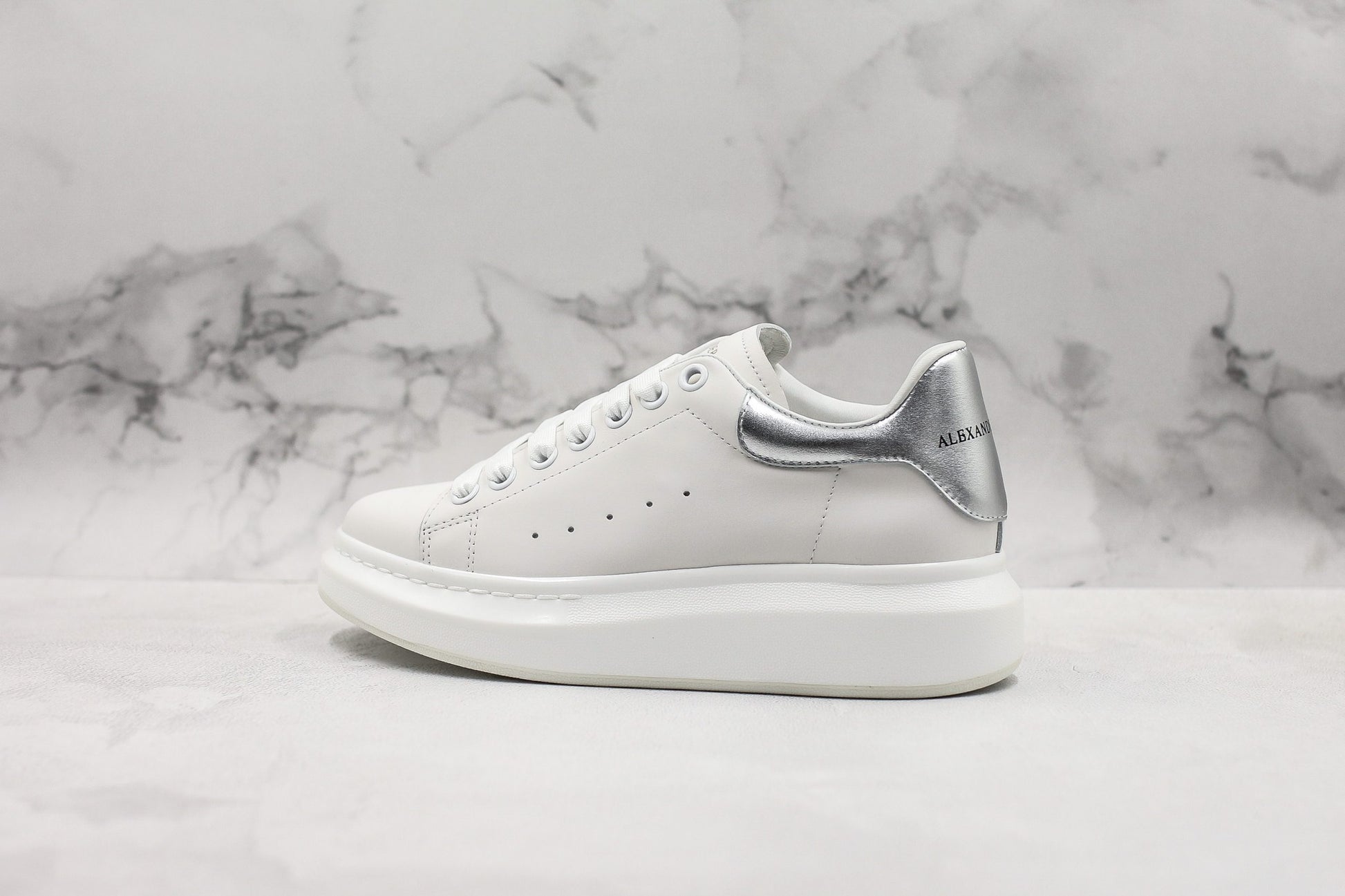 Alexander McQueen Oversize &#8211; Brillant - Gris