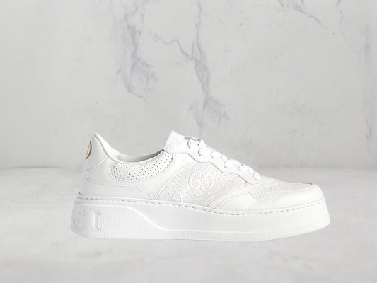 Gucci Basket GG embossé - Gris