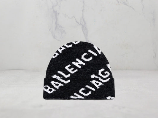 Bonnet Allover Logo Balenciaga
