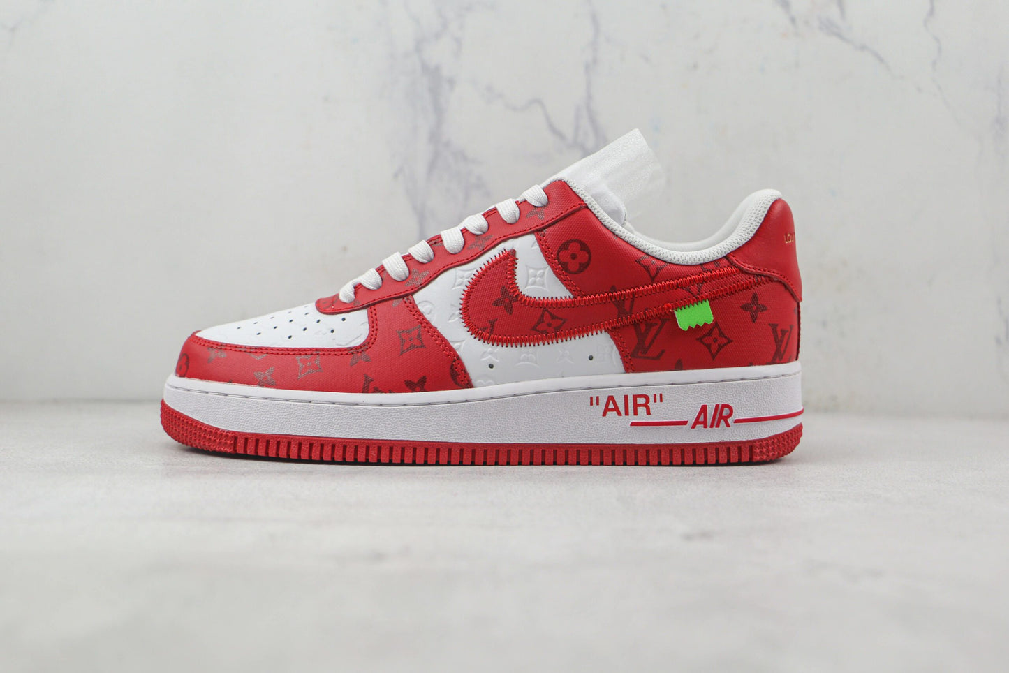 Louis Vuitton Sneaker Nike Air Force 1 by Virgil Abloh - Rouge