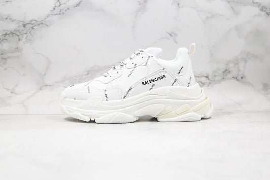 Balenciaga Triple S &#8211; Allover Logo - Blanc