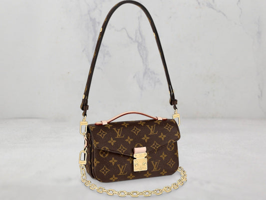 Louis Vuitton &#8211; Pochette Métis East West