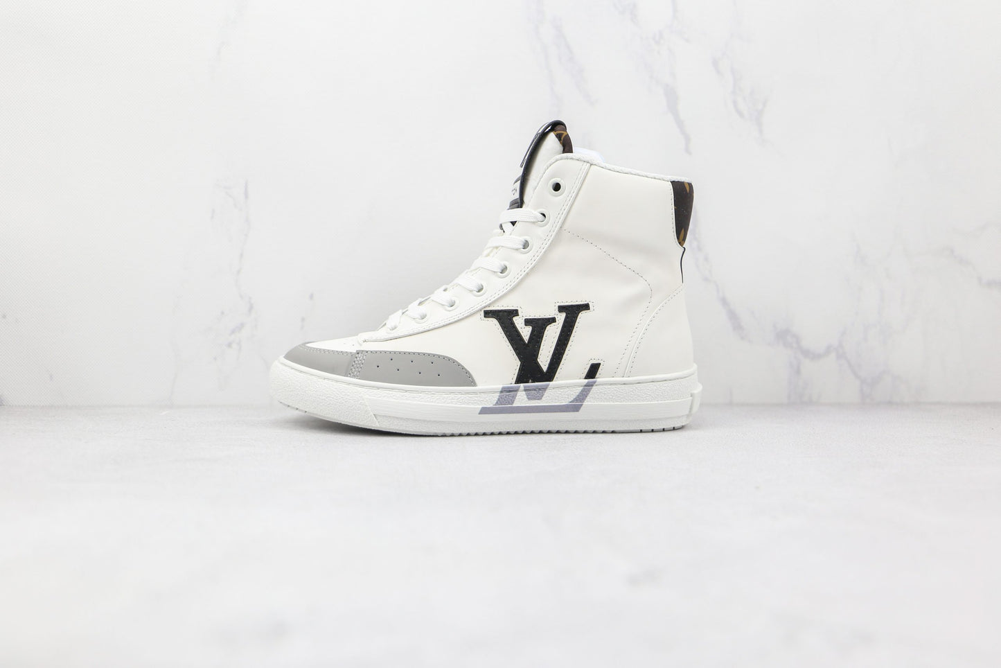 Sneaker Charlie &#8211; Louis Vuitton - Haute