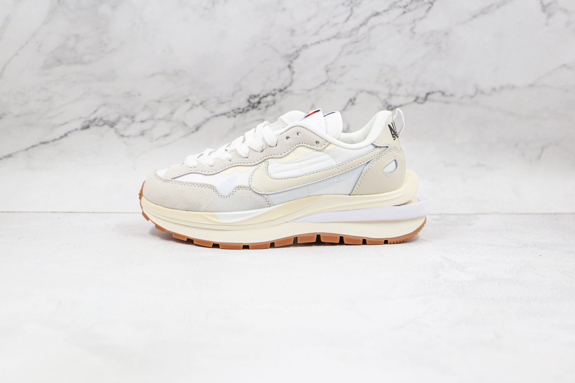 Nike Vaporwaffle Sacai Gum - Blanc