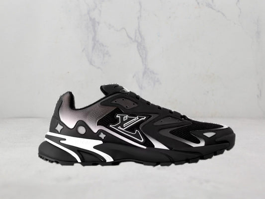Louis Vuitton Sneaker Runner Tatic - Noir