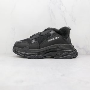 Balenciaga Triple S &#8211; Avec Fausse Fourrure - Noir