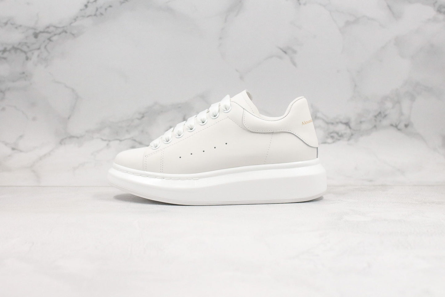 Alexander McQueen Oversize - Blanc