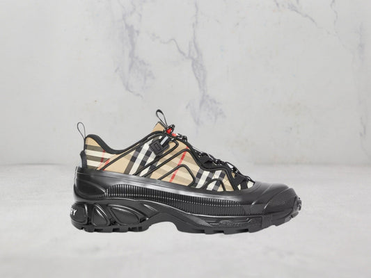 Sneaker Burberry Arthur - Blanc/Noir