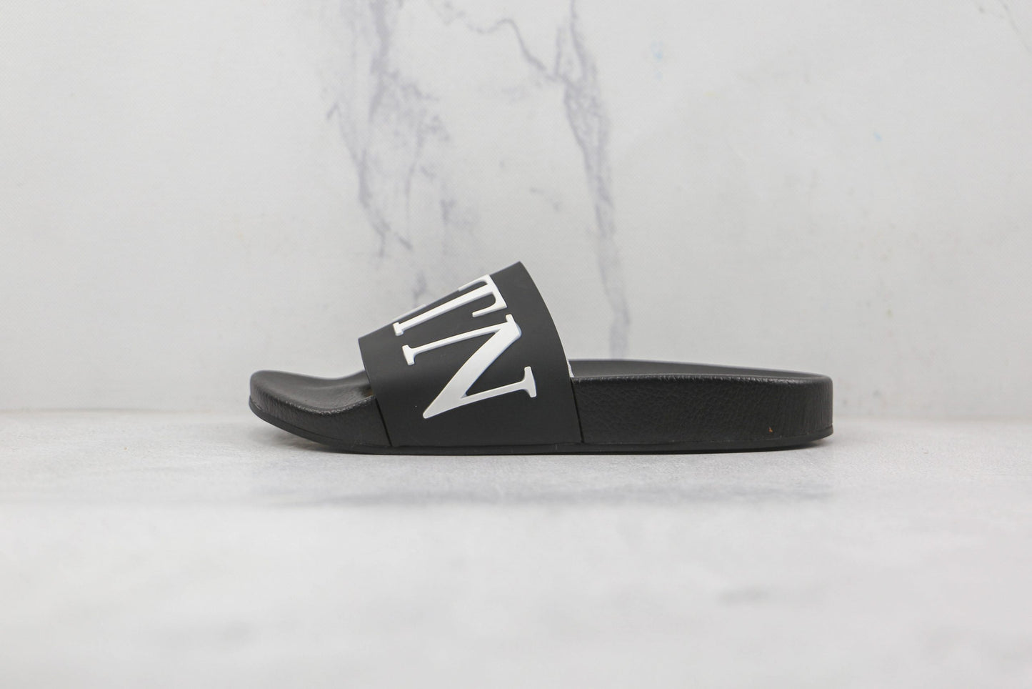 Valentino Garavani Claquettes VLTN