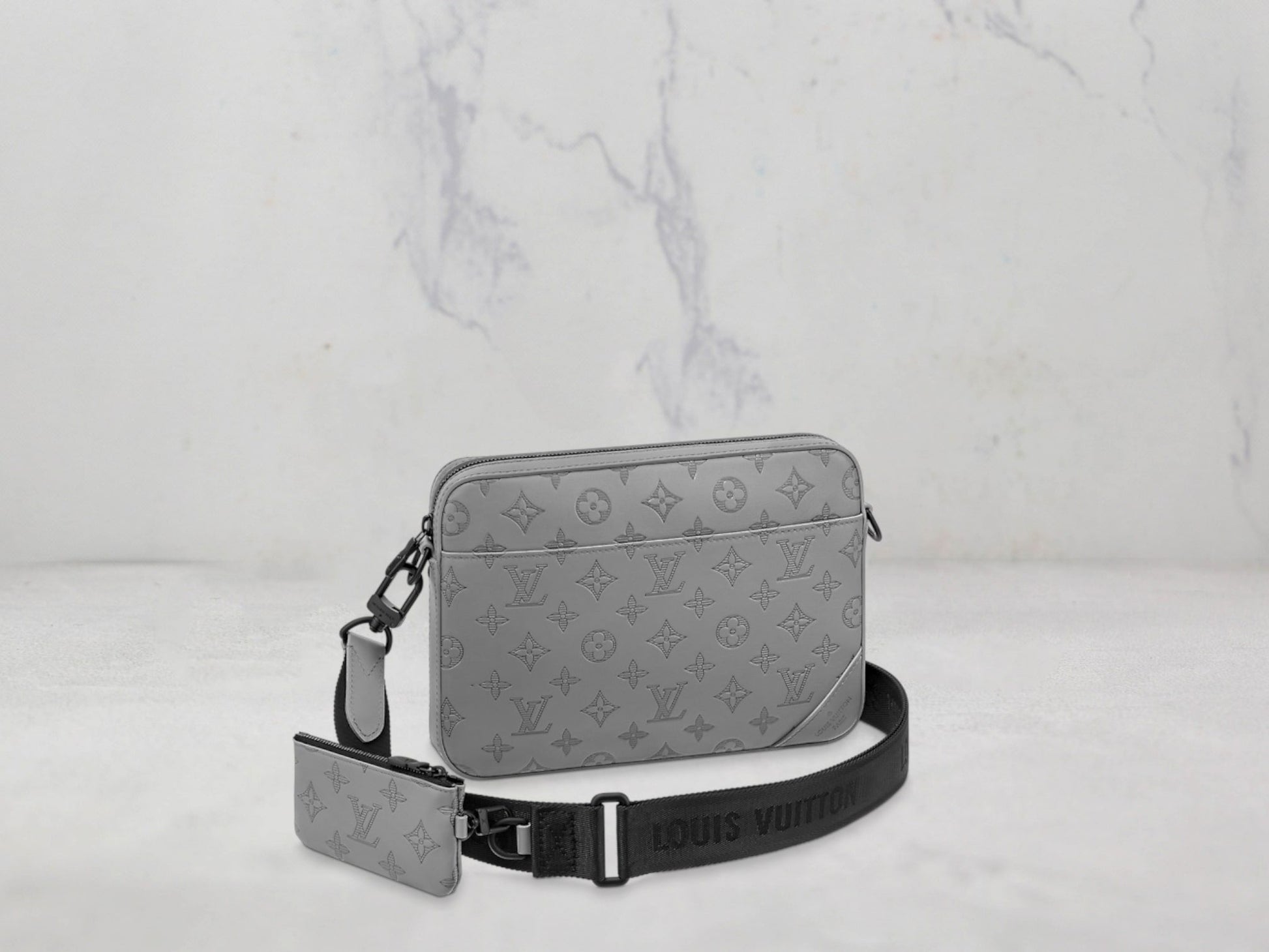 Louis Vuitton &#8211; SAC DUO MESSENGER Monogram Shadow