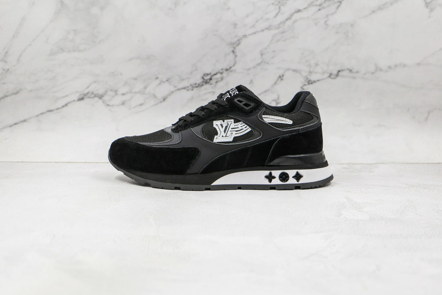 Louis Vuitton Sneaker Run Away - Noir