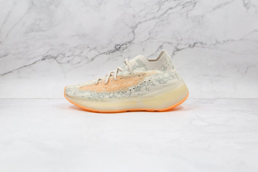 Yeezy Boost 380 - Blanc / Orange