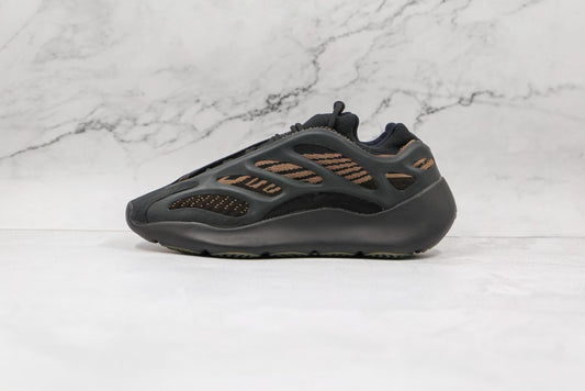 Yeezy Boost 700 V3 - Noir / marron
