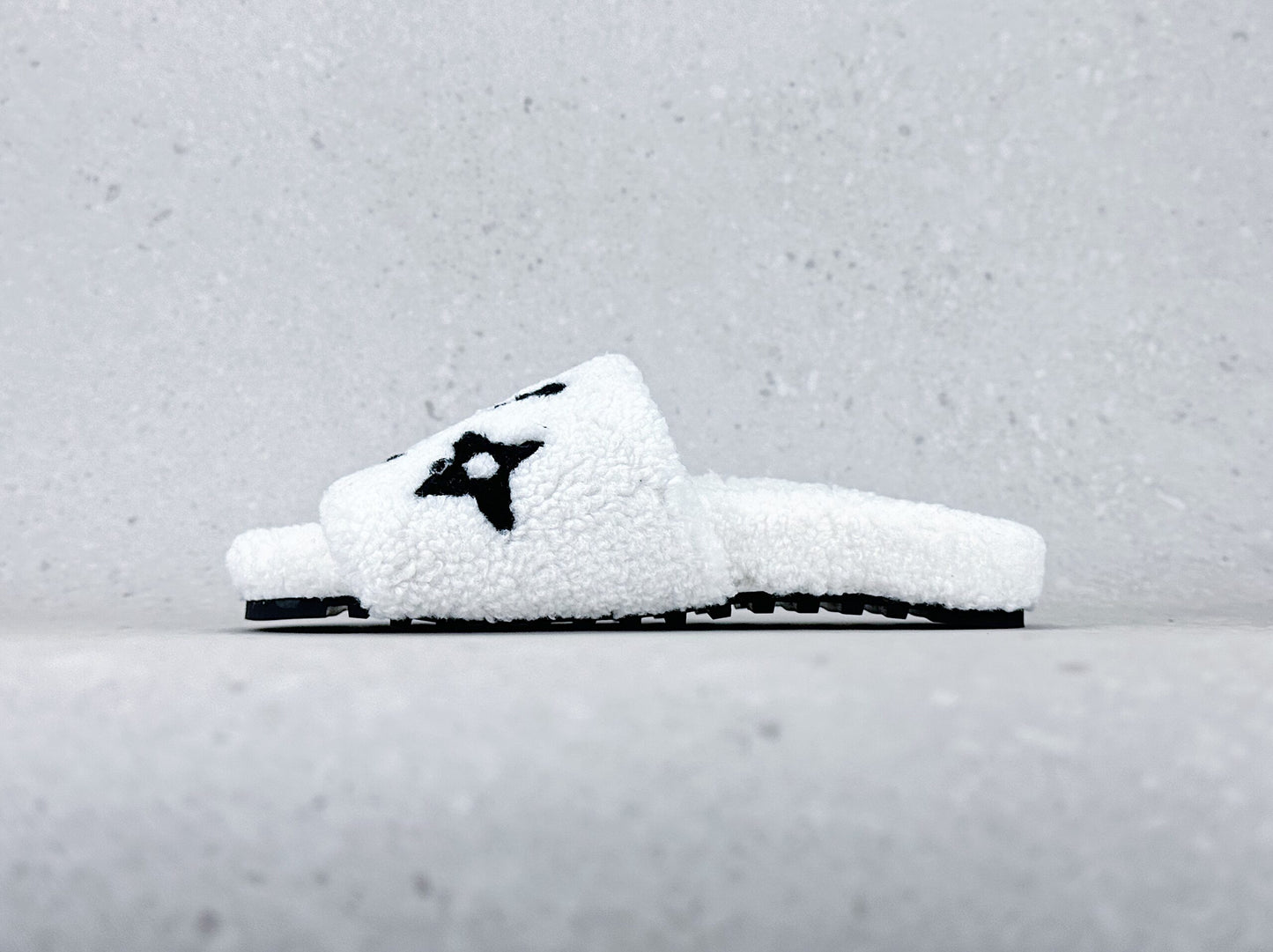 Sandales Fourrure Louis Vuitton - Blanc