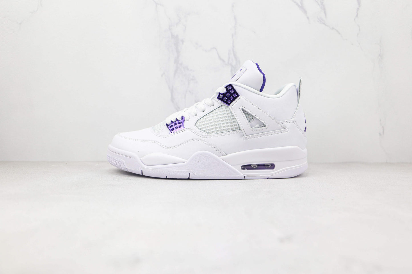 Air Jordan 4 Metallic - Violet