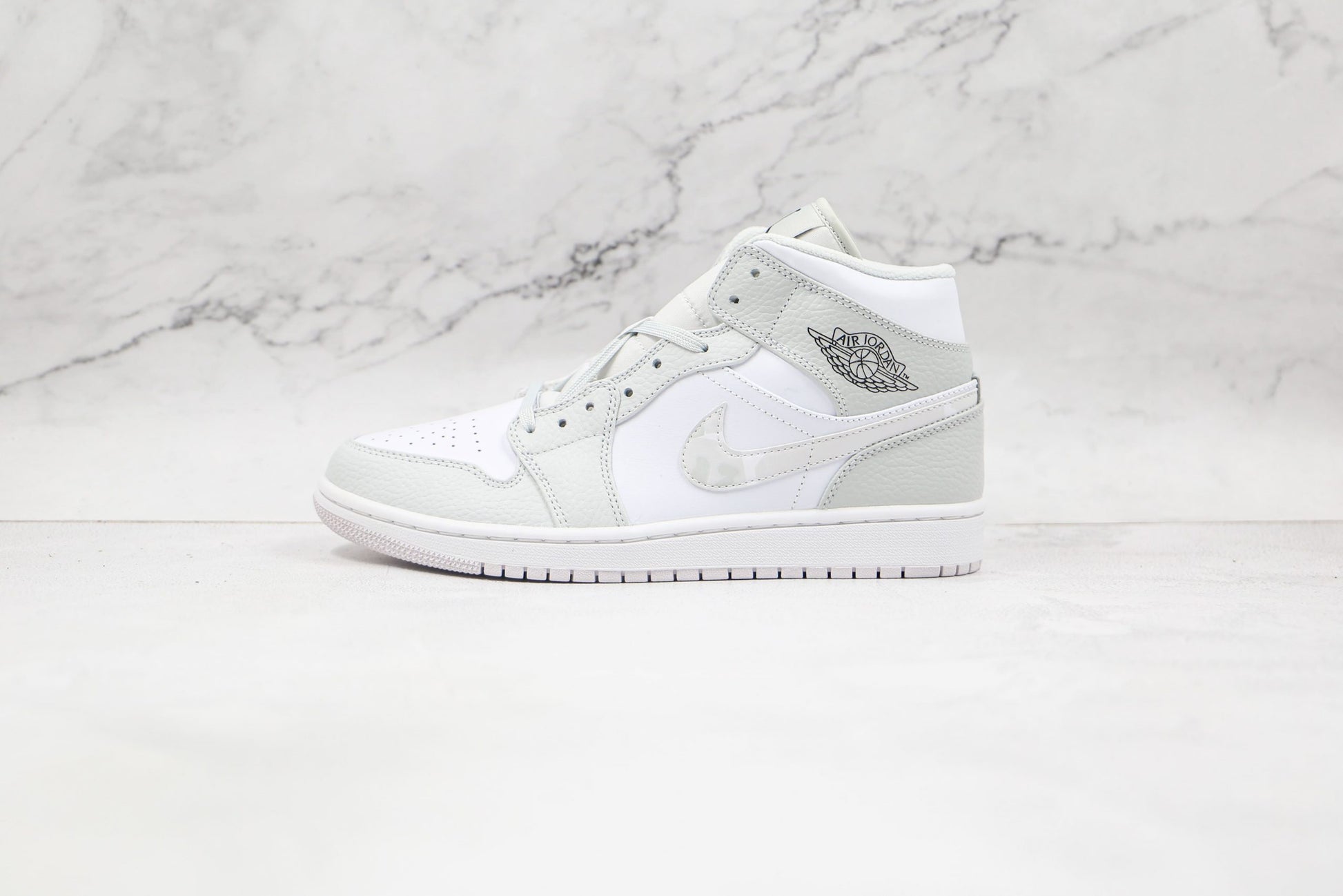 Jordan 1 Mid Grey Camo - 