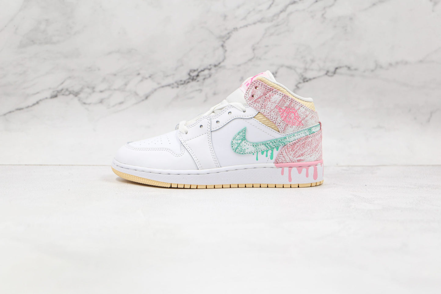 Jordan 1 Mid Paint Drip - 