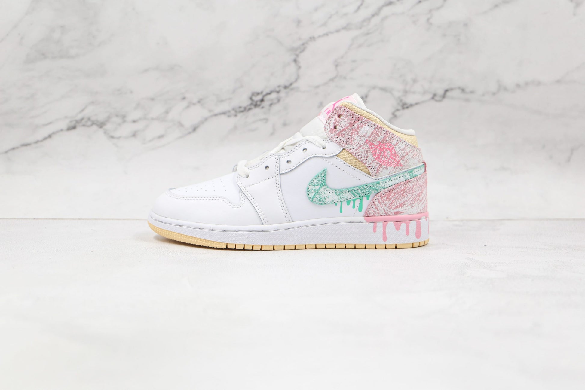 Jordan 1 Mid Paint Drip - 