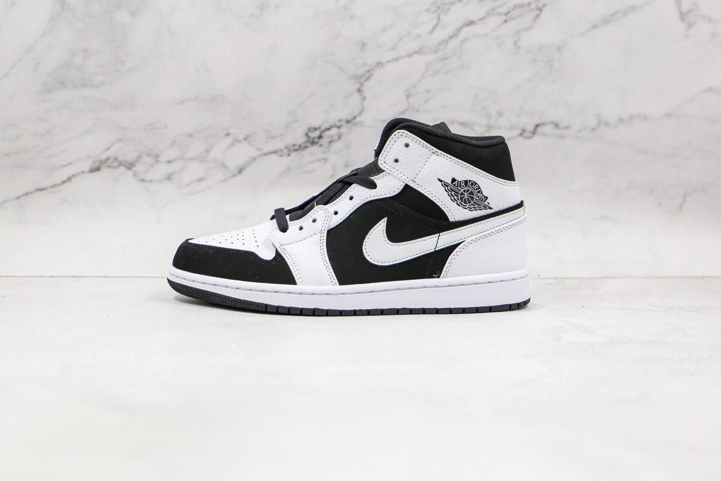Jordan 1 Mid White Black - 