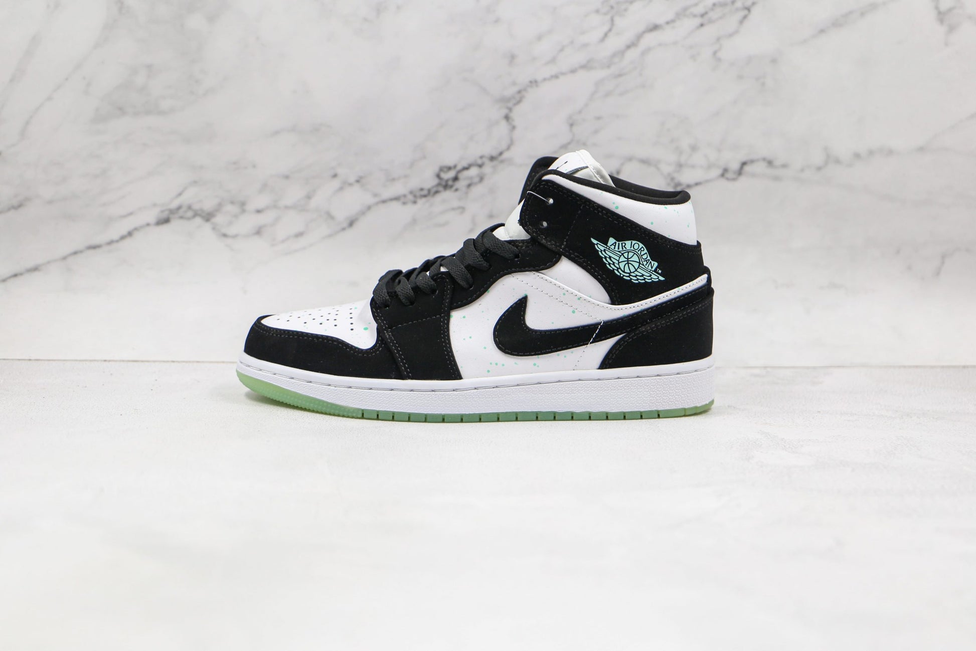 Jordan 1 Mid White Black Teal Tint - 
