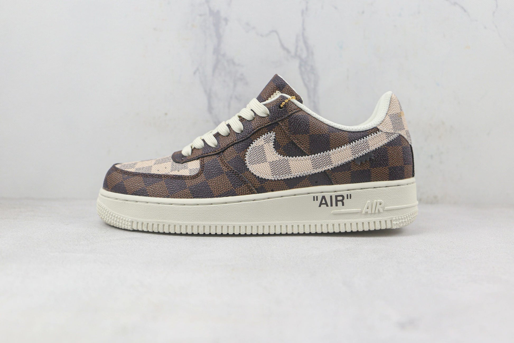 Nike Air Force 1 x Louis Vuitton - Marron