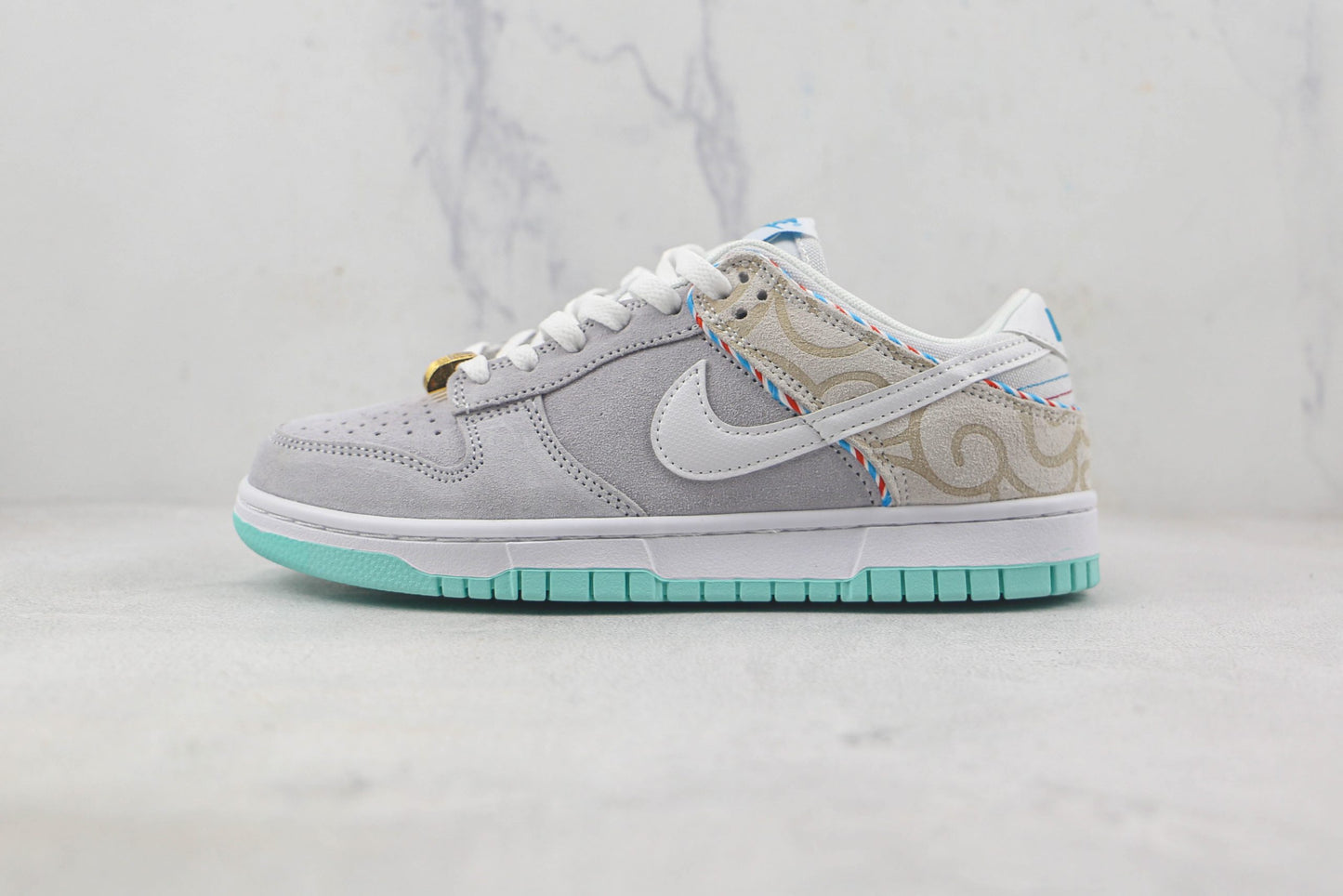 Nike Dunk Low « Barber Shop » - 